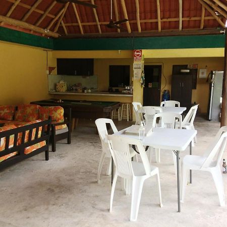 Amigos Hostel Cozumel Kültér fotó