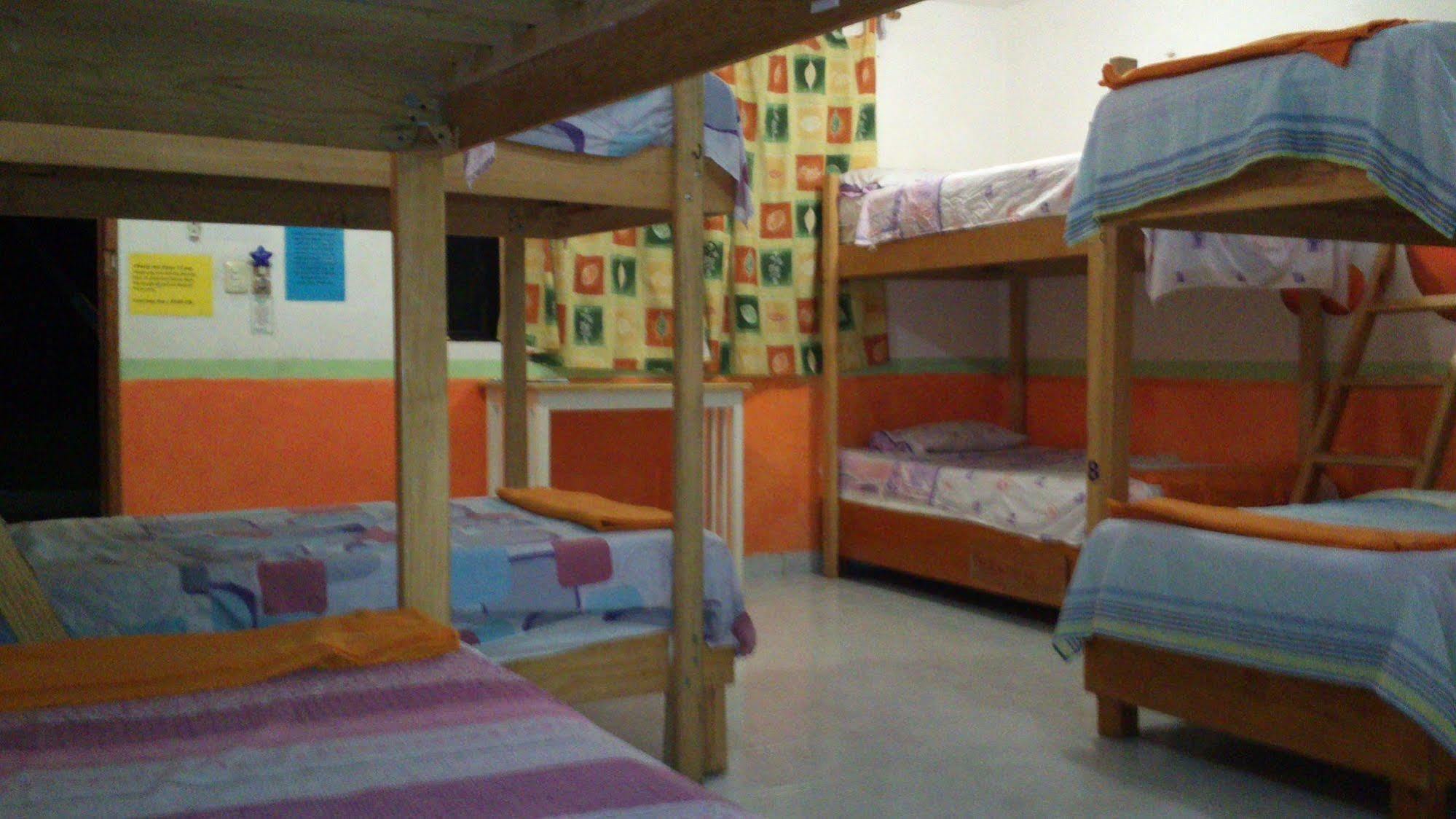 Amigos Hostel Cozumel Kültér fotó